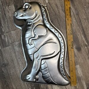 Vintage 1987 Wilton 2105-1280 Dinosaur Cake Pan  Baking Mold Partysaurus T-Rex